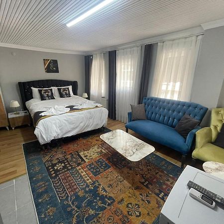 Nefti Red Suite Istanbul Exterior photo